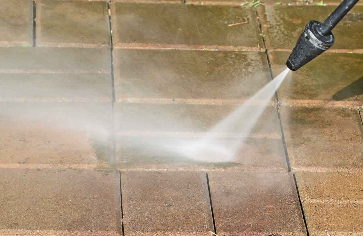 What Does Pressure Washing a House Cost