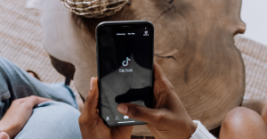 How Watermark Free Downloads Improve TikTok Video Saving Experiences Today